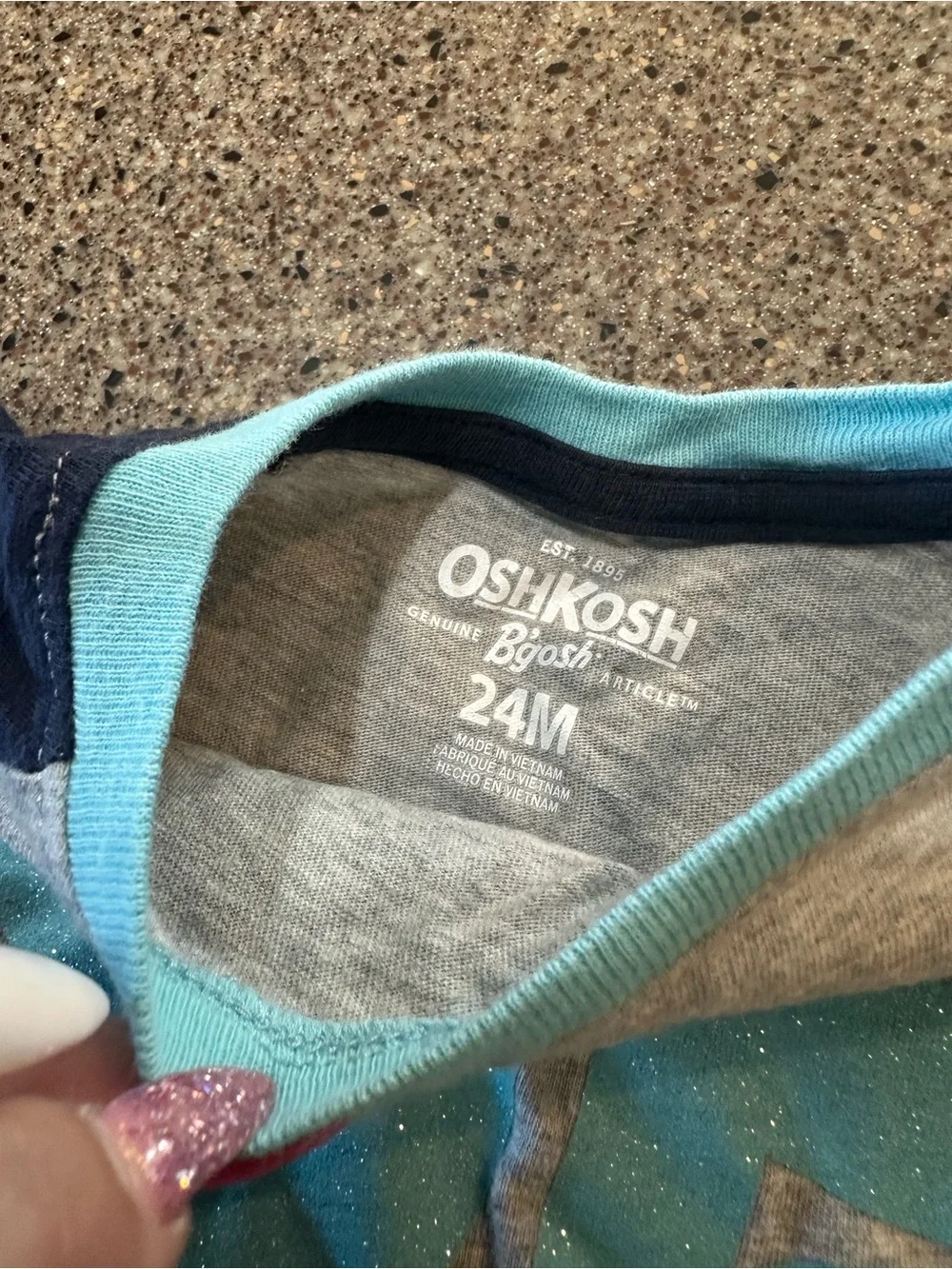 OshKosh B'gosh Gray Raglan Tee with Navy Sleeves and Aqua '95'
